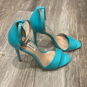 Steve Madden sandals